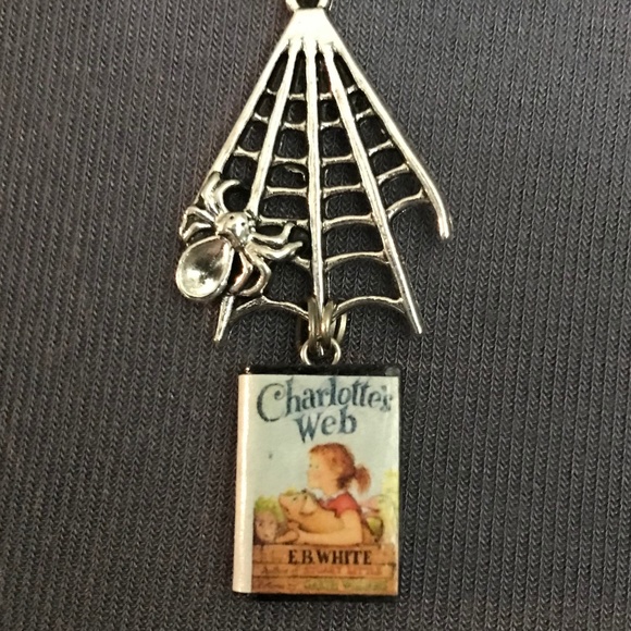 Charlotte’s Web by E. B. White Handmade Literature Necklace, Book Cover, Spider - Picture 3 of 16